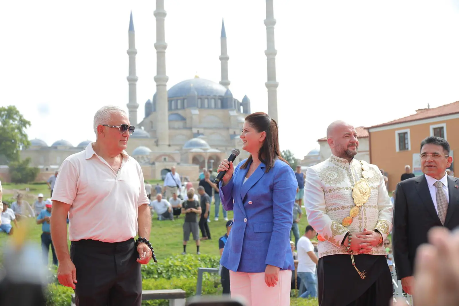665 YILLIK EFSANE: KIRKPINAR YAĞLI GÜREŞLERİ’İNDE AĞA KARŞILAMA TÖRENİ GERÇEKLEŞTİRİLDİ galeri görseli